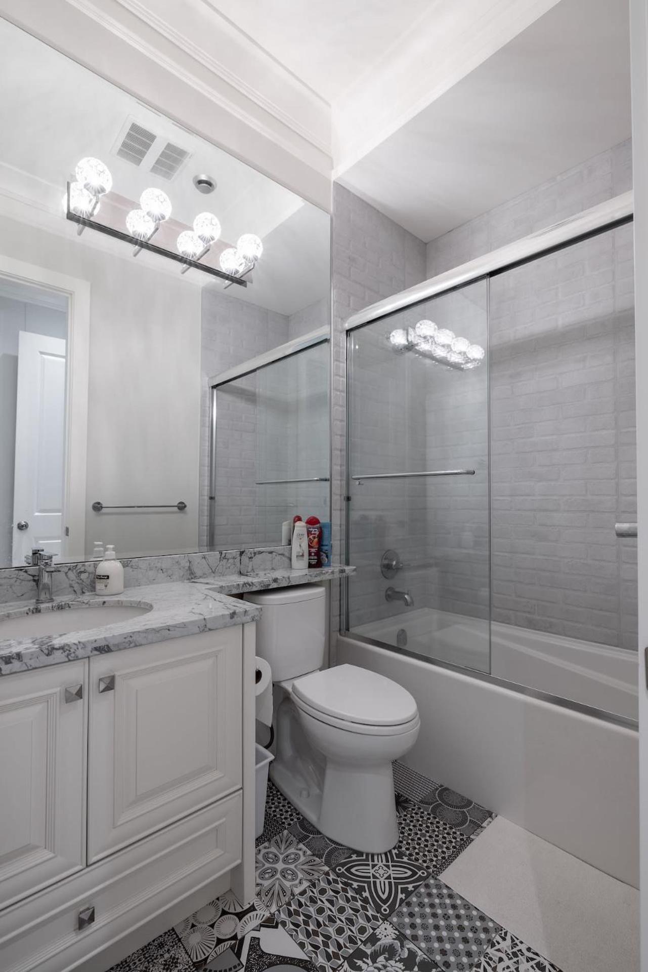 Luxurious Private Rooms In Ричмонд Экстерьер фото
