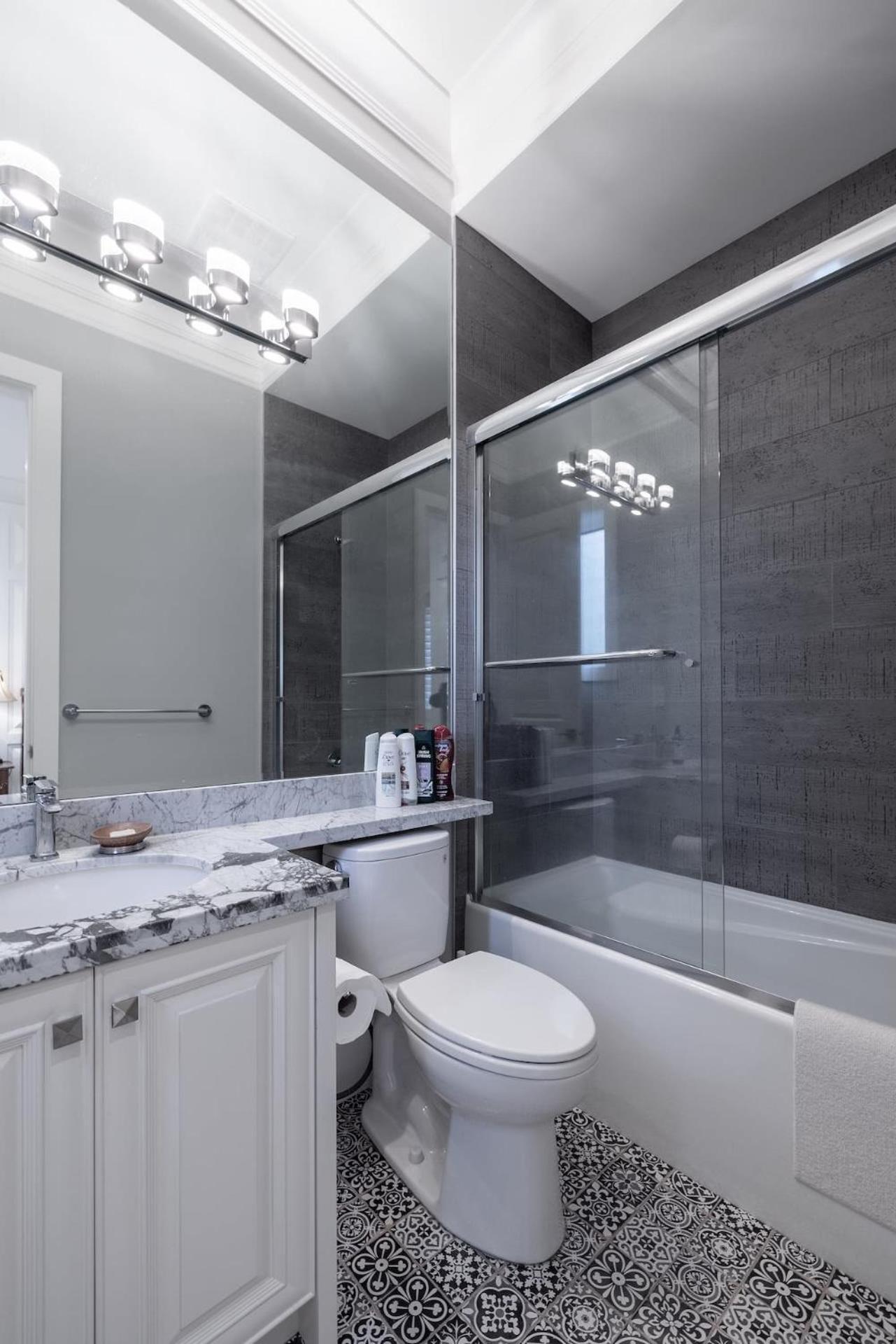 Luxurious Private Rooms In Ричмонд Экстерьер фото